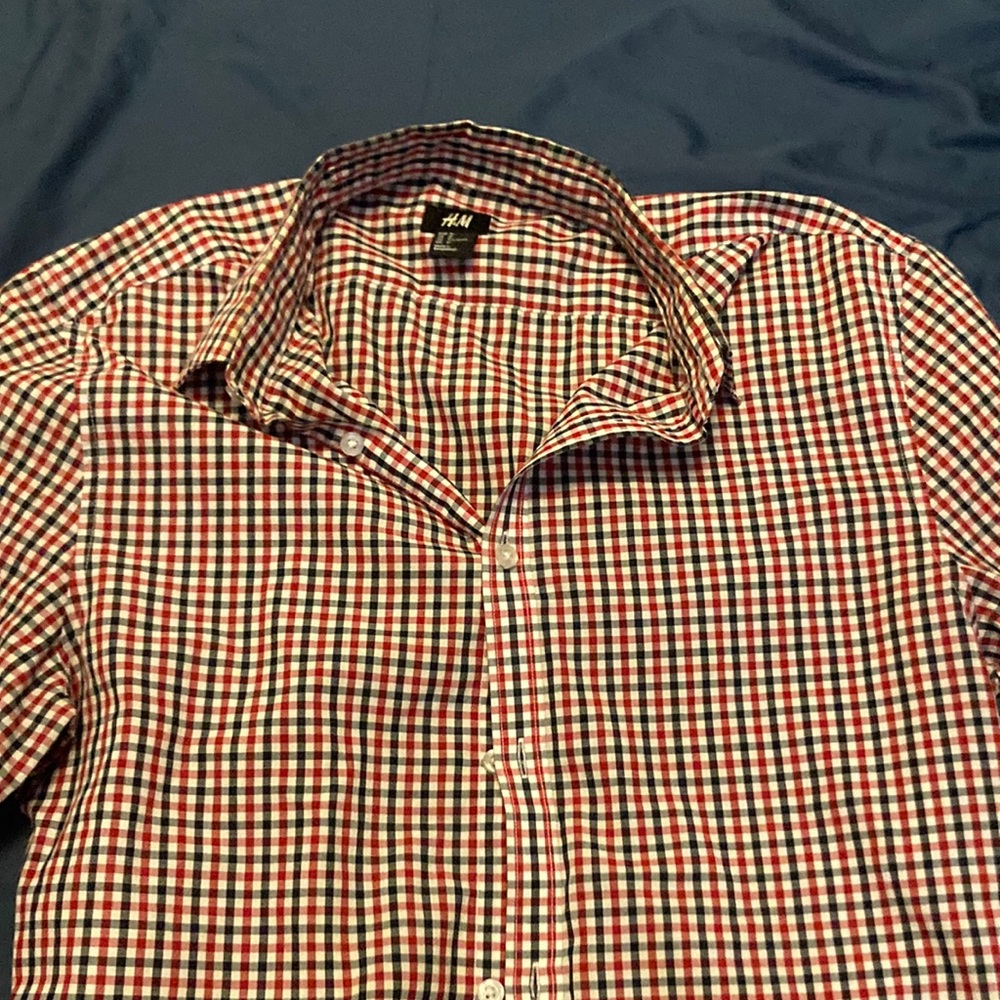 Red white and blue plaid H&M shirt